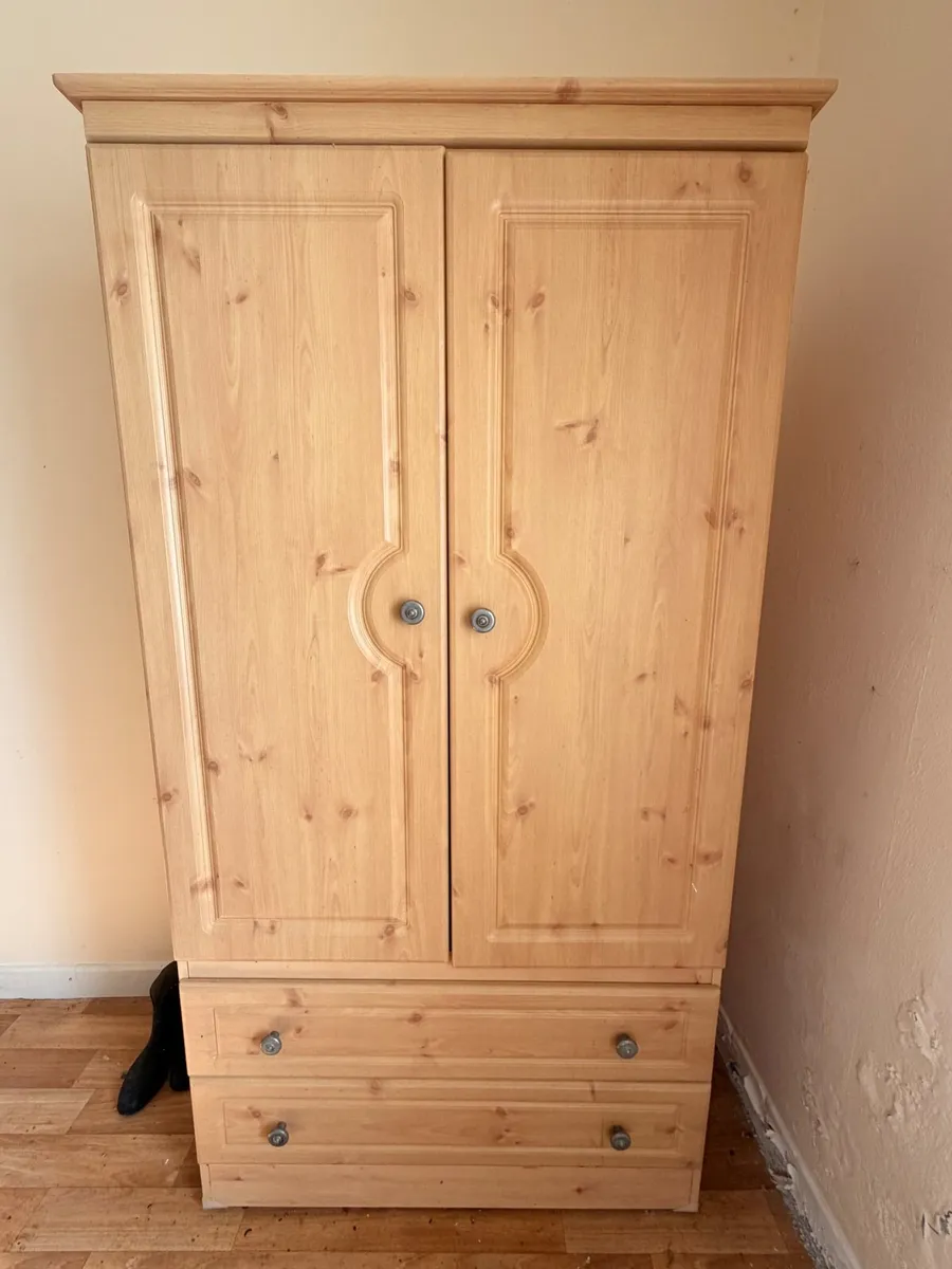 Wardrobe - Image 2