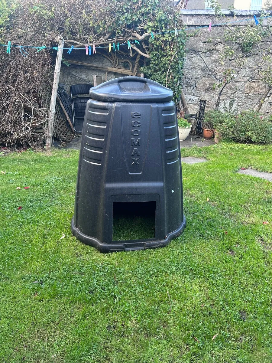 Compost bin - Image 1