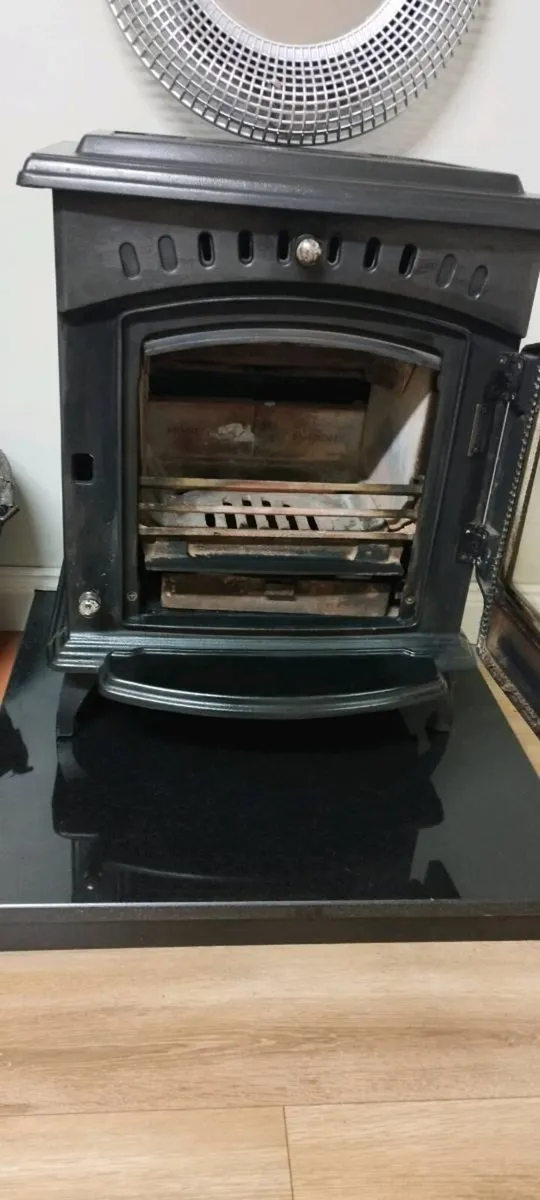 Stanley Tara non boiler stove - Image 1