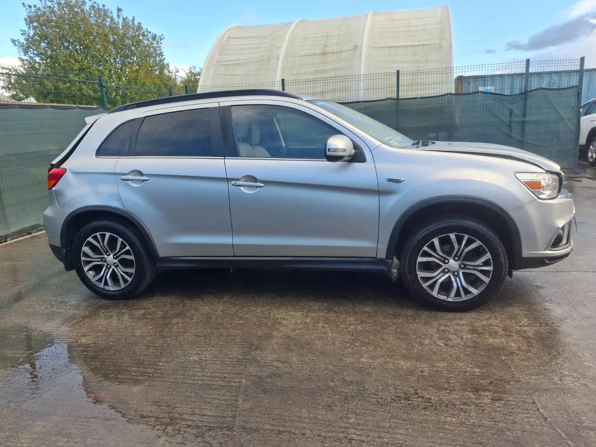 2018 Mitsubish ASX  Intense  1.6 Petrol - Image 4