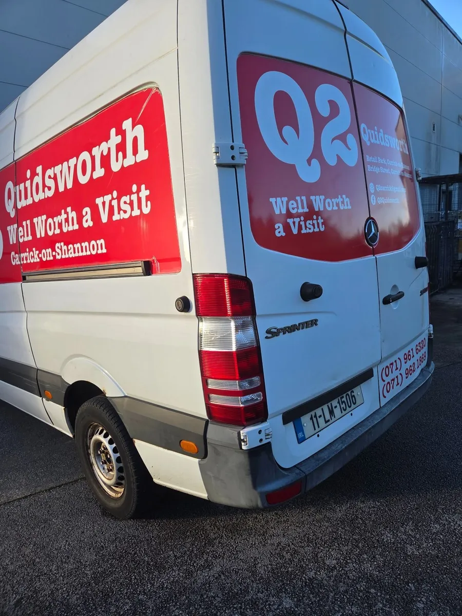 Mercedes-Benz Sprinter 2011 - Image 1