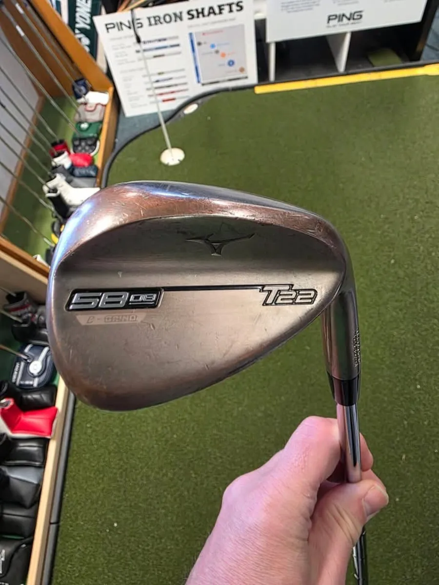 Mizuno T22 Forged - Image 1