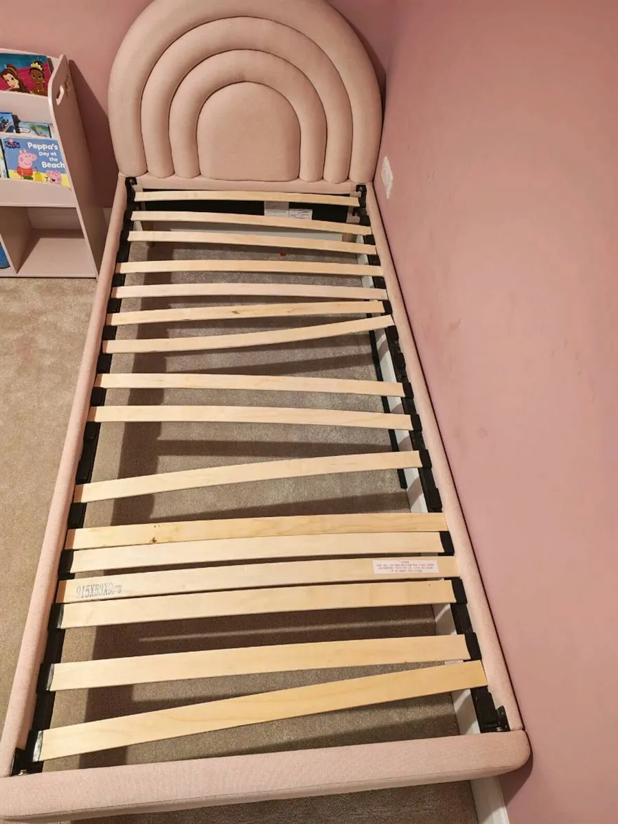 Kids bed - Image 2