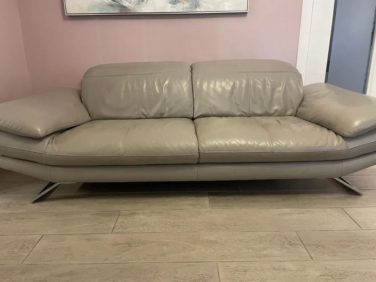 Sofa - Image 2