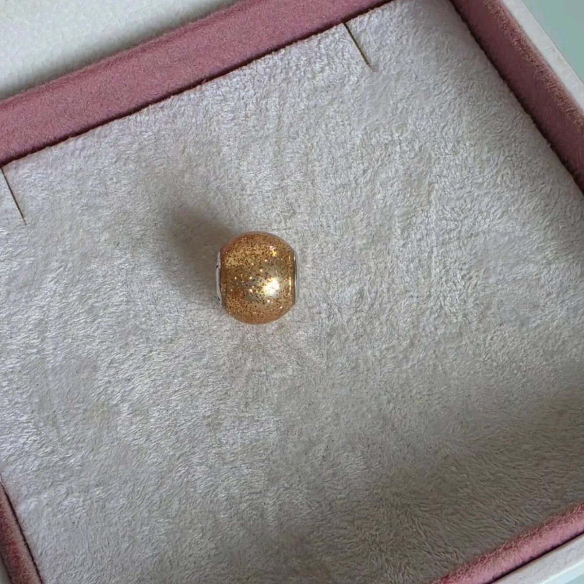 Pandora golden glitter ball charm - Image 1