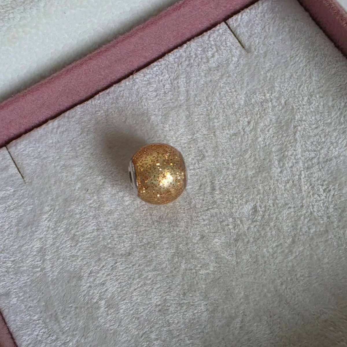 Pandora golden glitter ball charm - Image 3