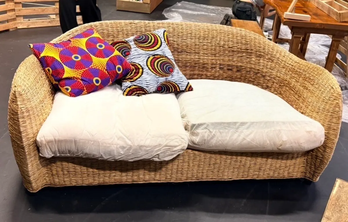 Wicker couch - Image 2