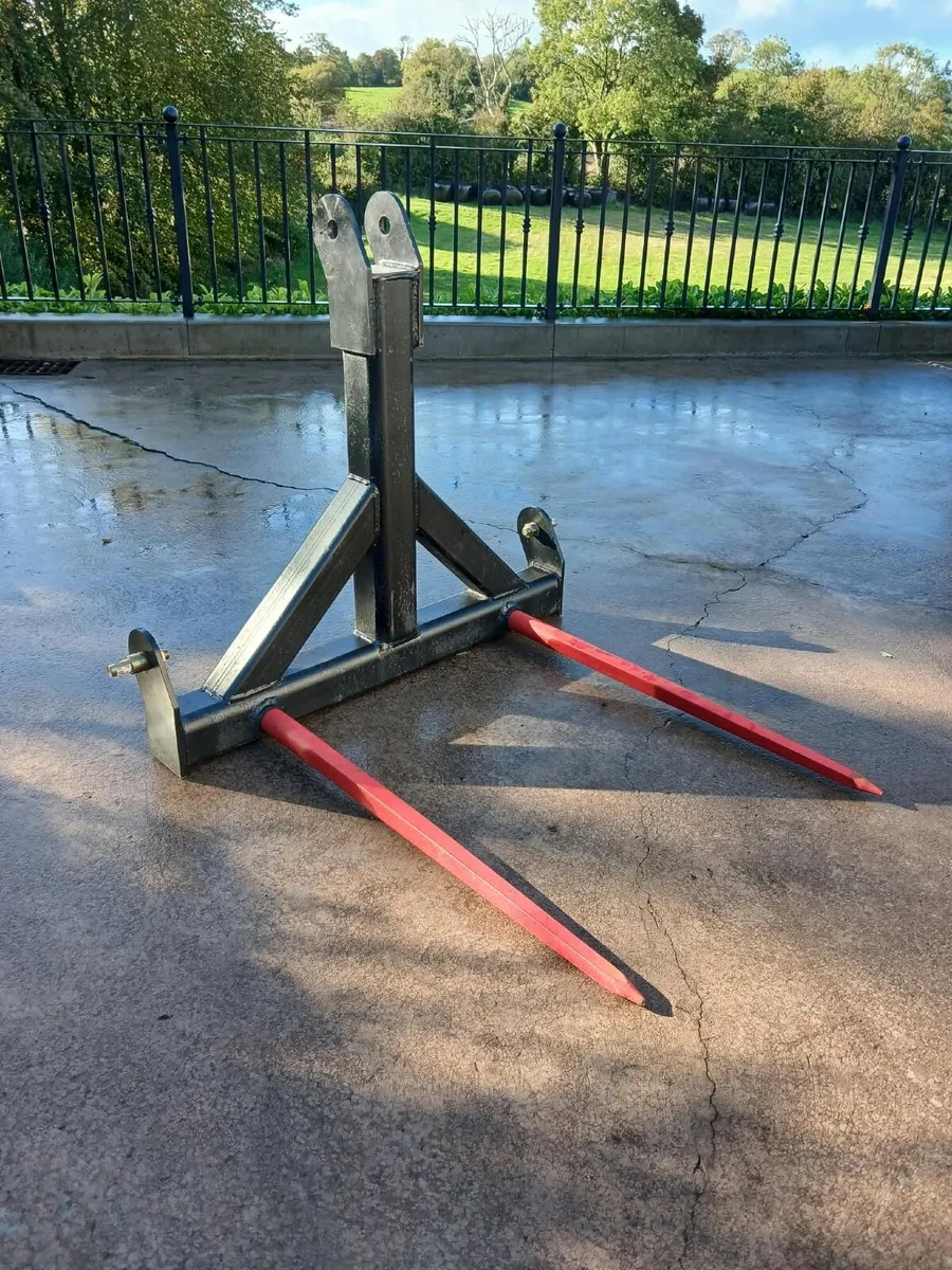 Bale spike - Image 2