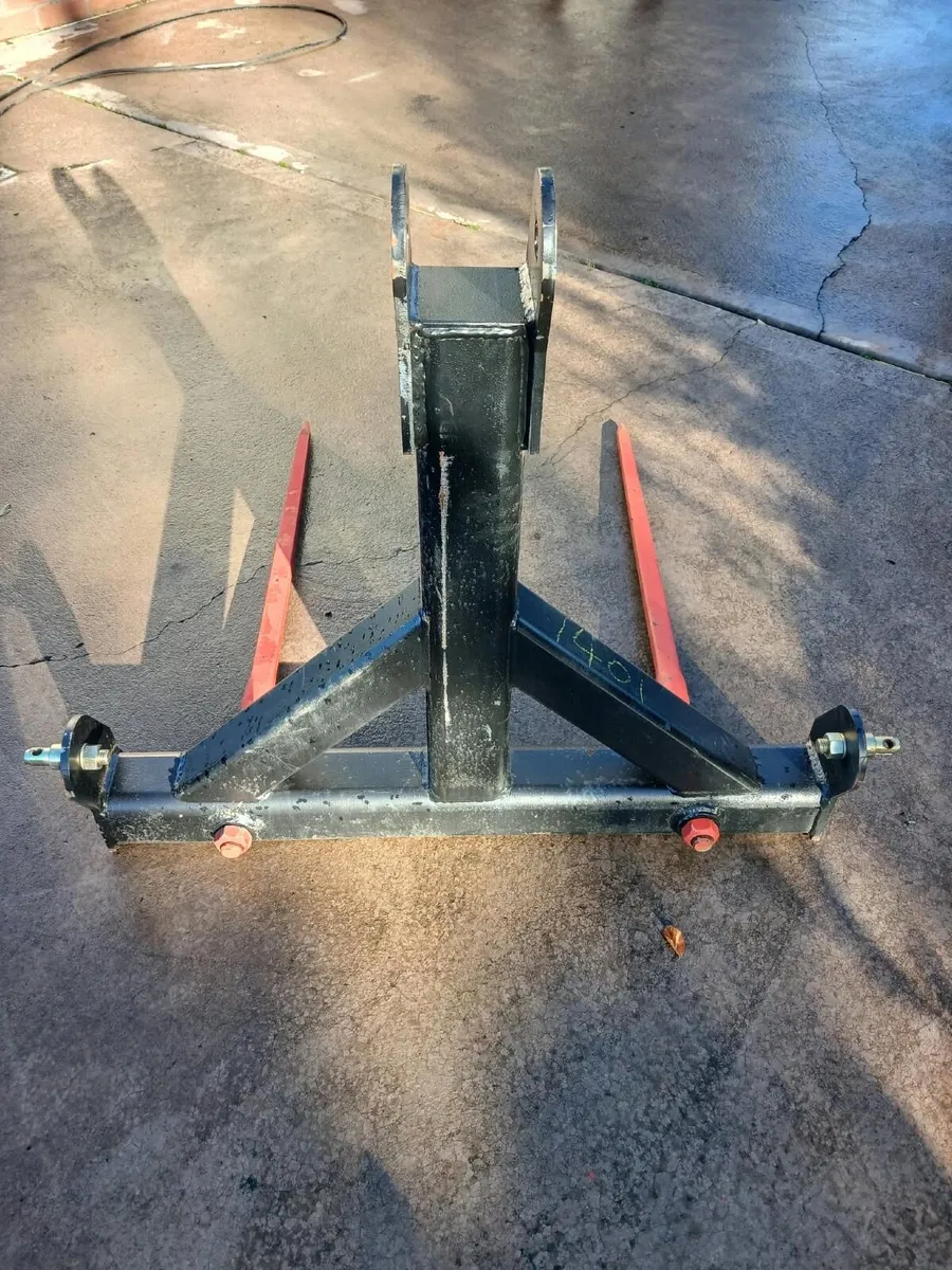 Bale spike - Image 3
