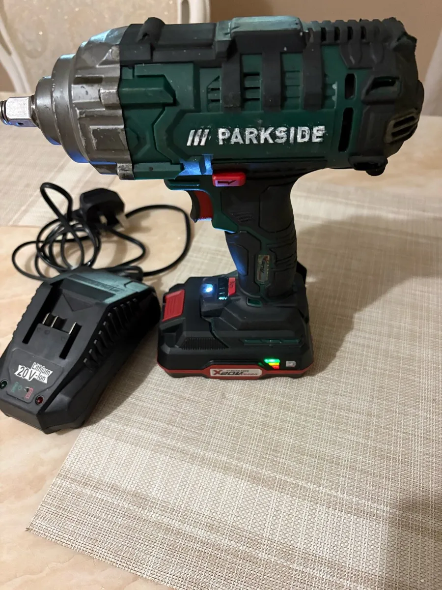 Parkside impact driver with charger and battery20v - Image 1