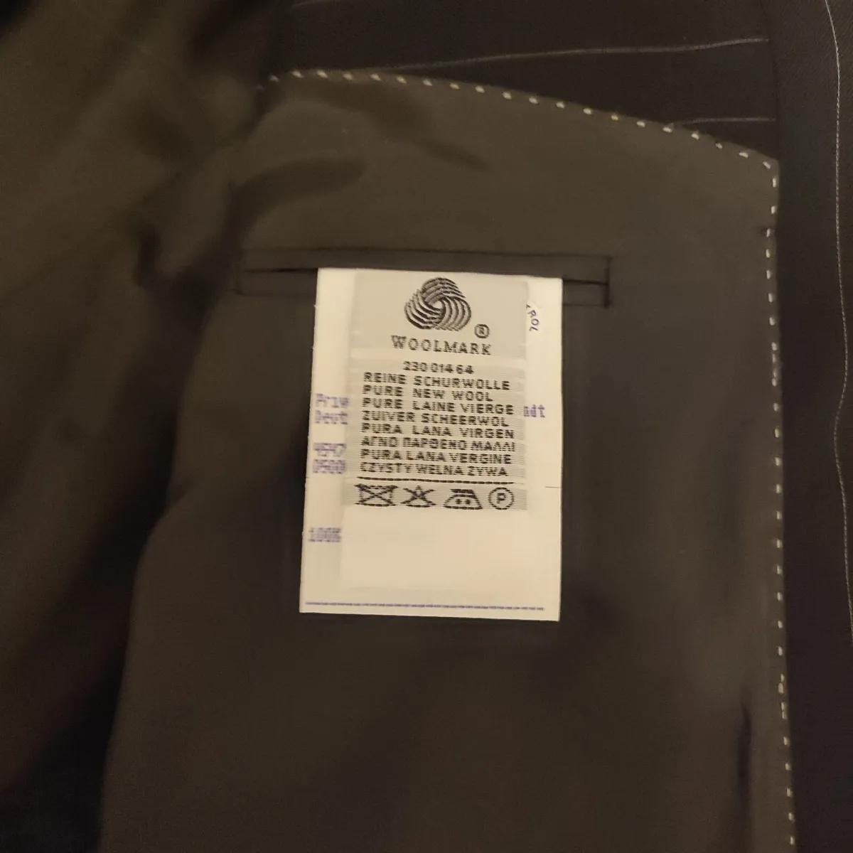 Suit - Image 2
