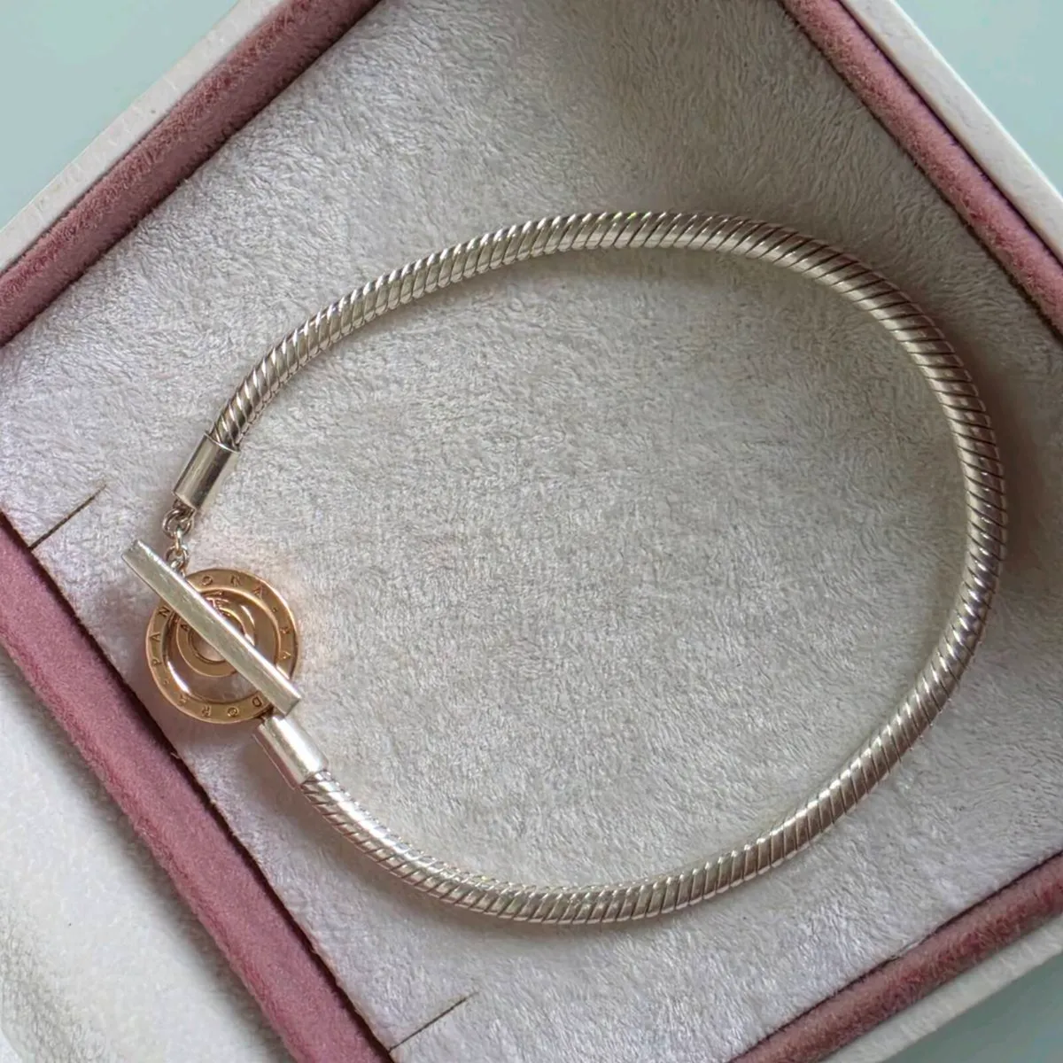 Pandora Moments Two-tone Logo 14k rose gold T-Bar - Image 1