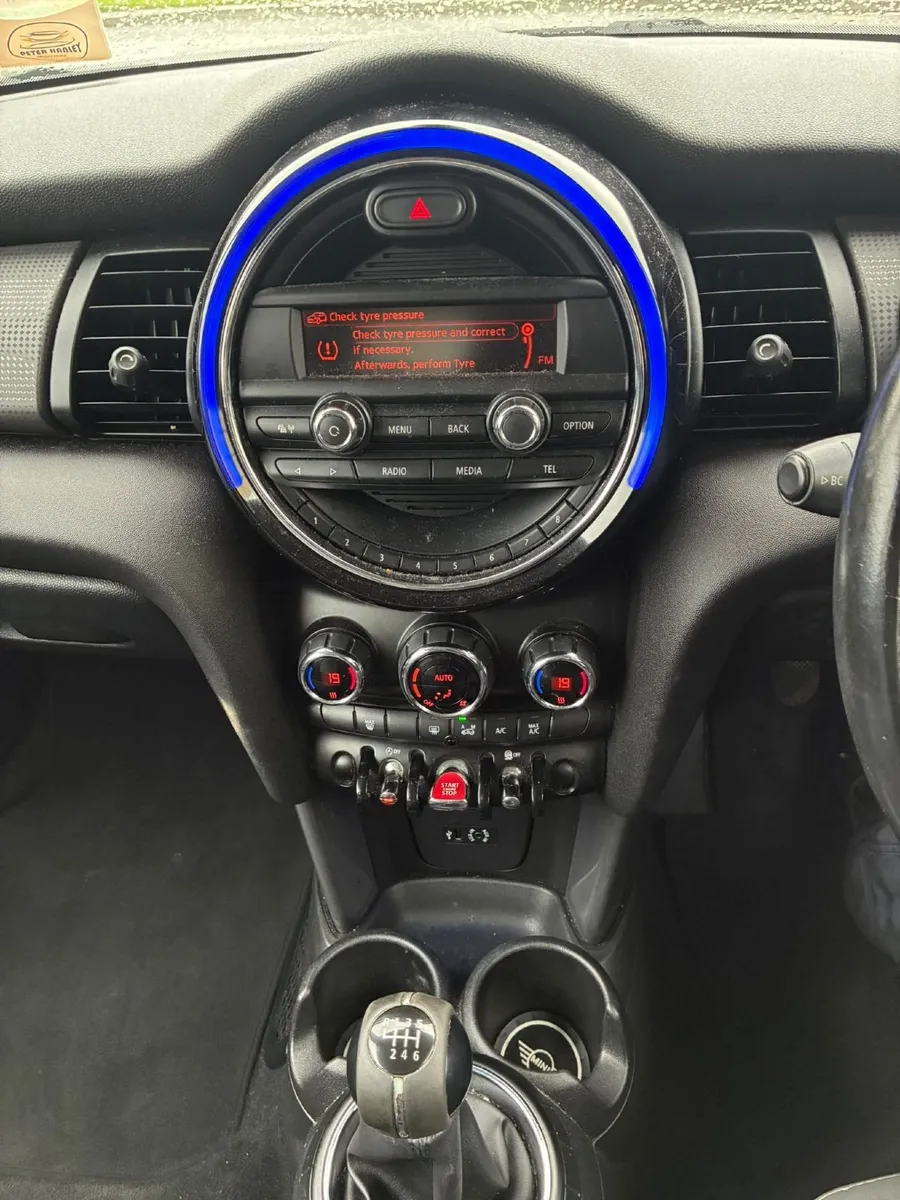 2014 mini cooper - Image 2