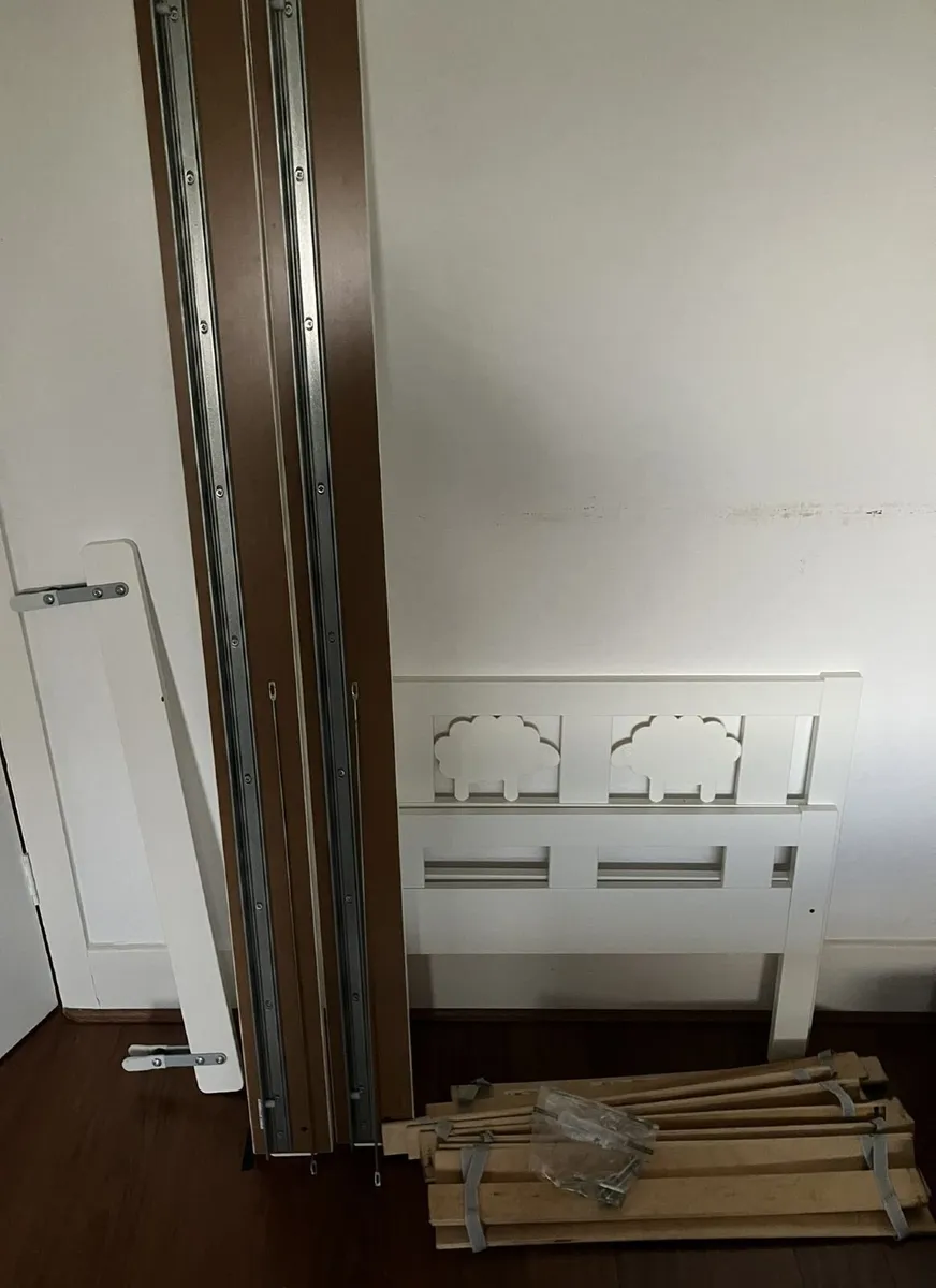 Child's bed frame - Kritter from Ikea