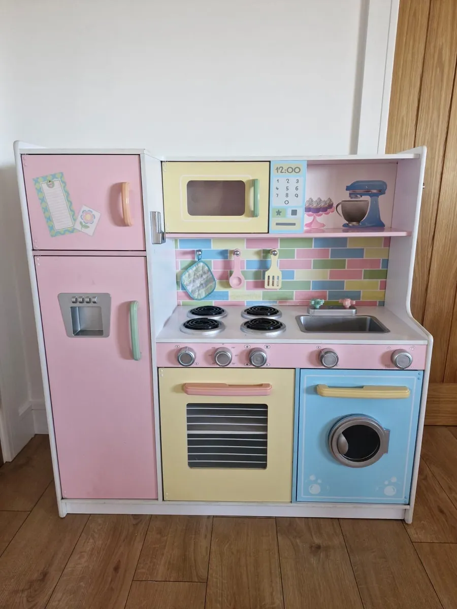 Kids Toy Kitchen Set with Accessories - Image 1