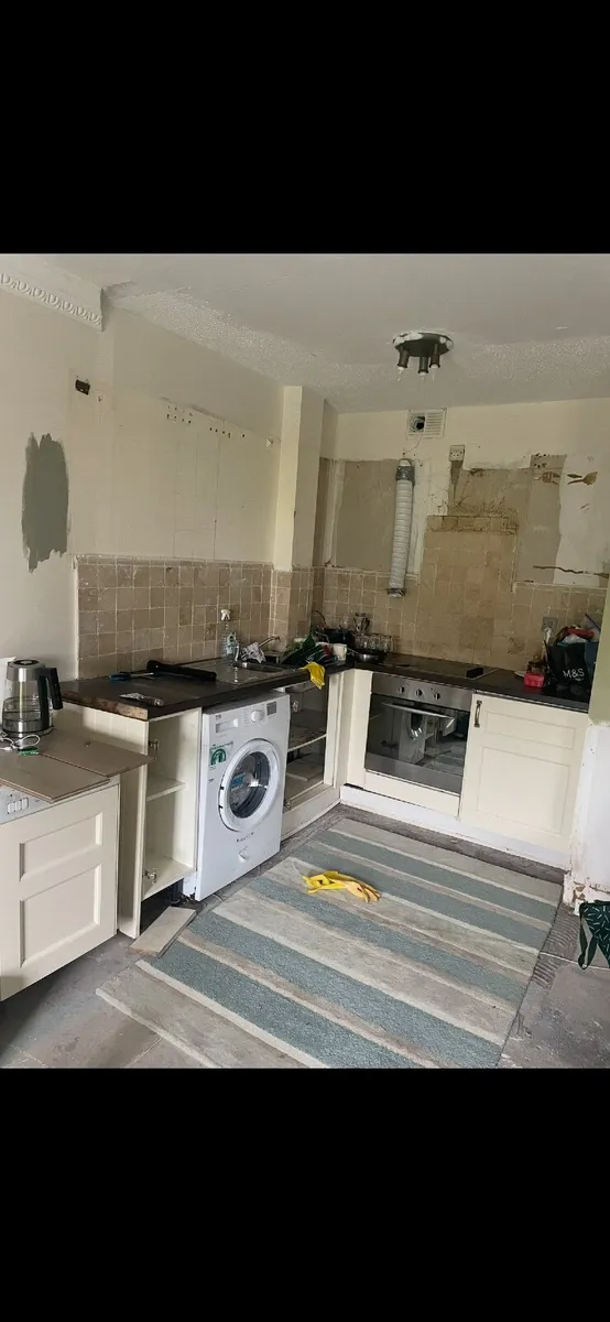 Kitchen - Image 2