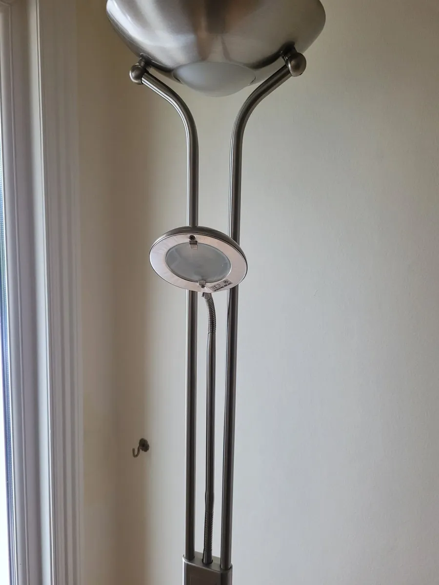 Tall standard reading lamp - Image 2