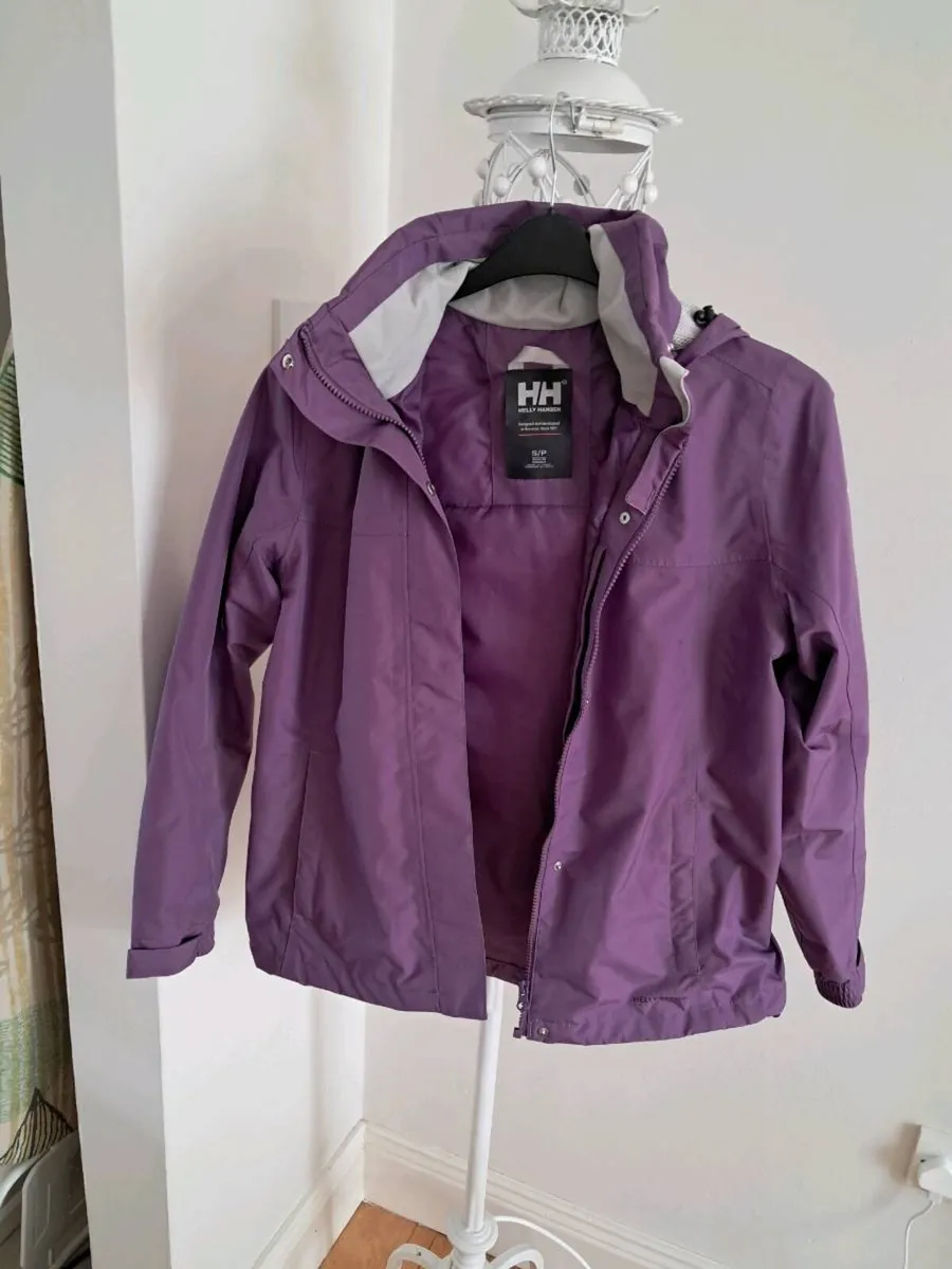 Helly hansen purple rain jacket - Image 1