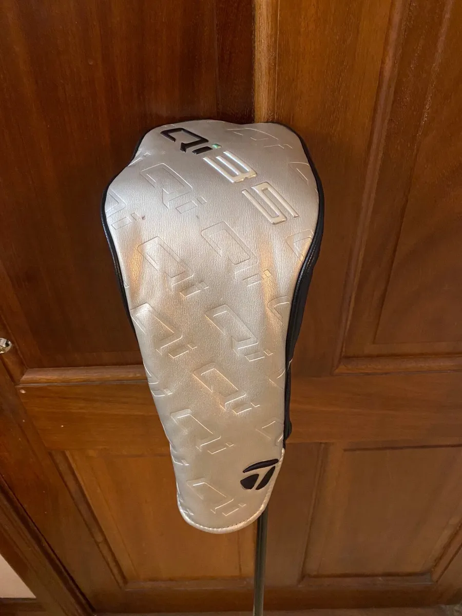 Taylormade QI 35 9 Degree Driver As New Stiff Flex - Image 1