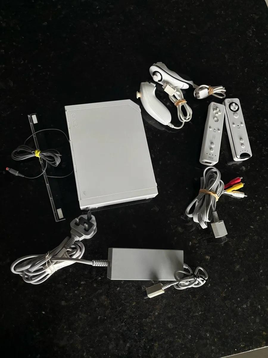 Wii - Image 2