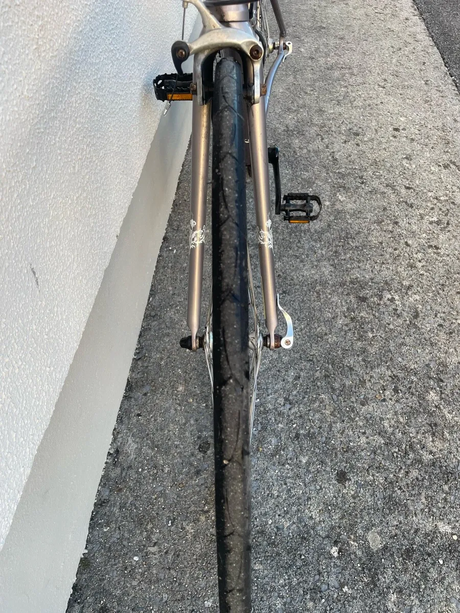 Specialized Dolce Road Racing Bike - Image 3