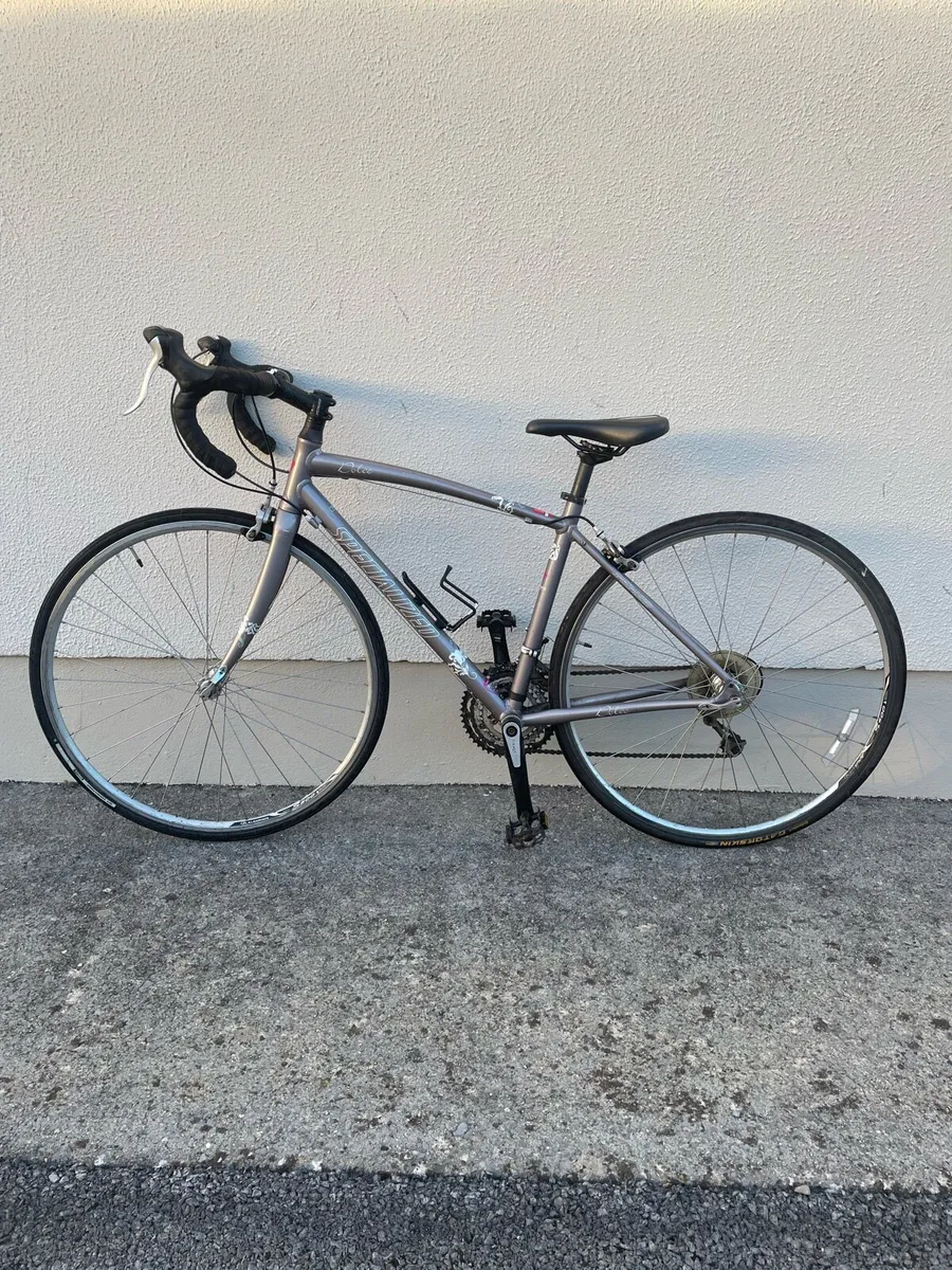 Specialized Dolce Road Racing Bike - Image 1