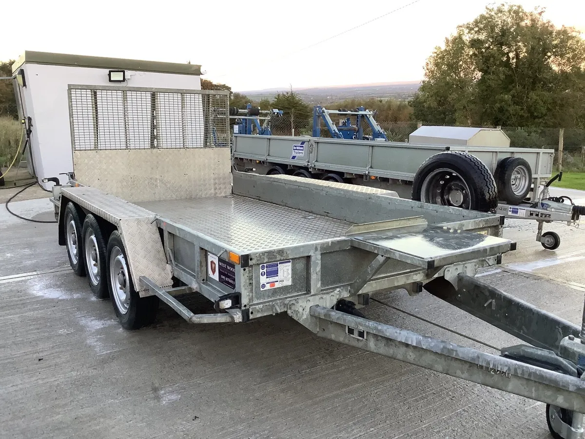 Plant trailer - Image 1
