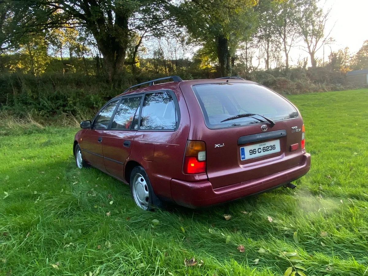Toyota Corolla XLi Wagon - Image 2
