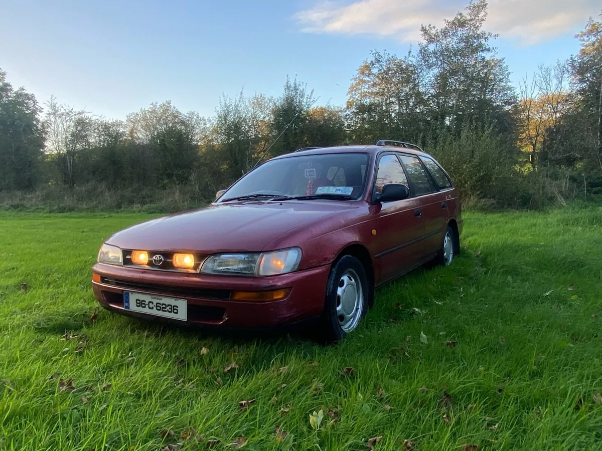 Toyota Corolla XLi Wagon - Image 4