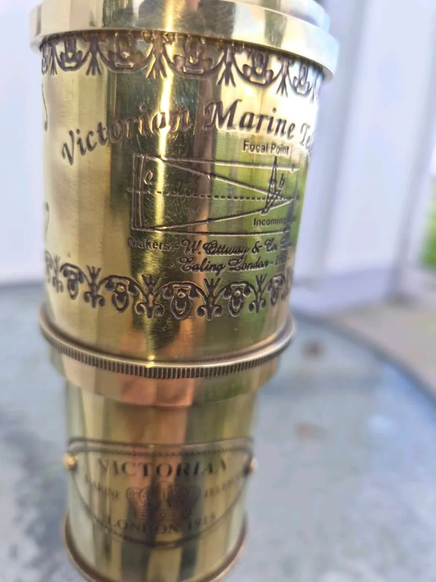 Old marine  brass  telescope - Image 3