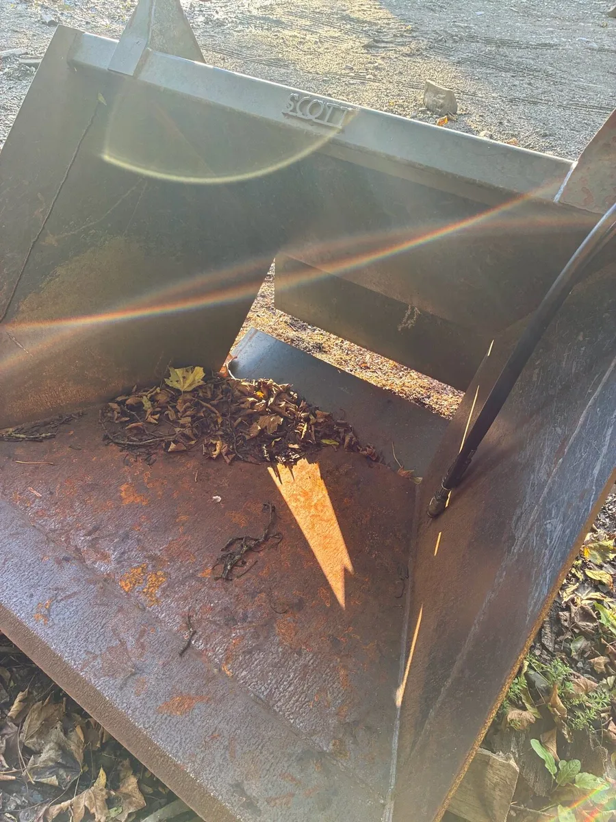 Firewood bagger - Image 1