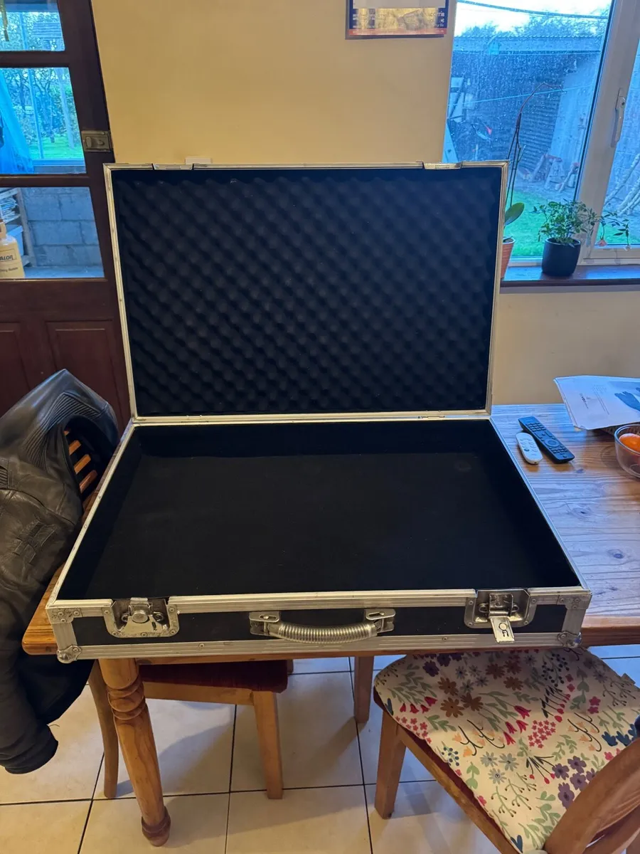 Flight Case for Musical Equipment - Image 4