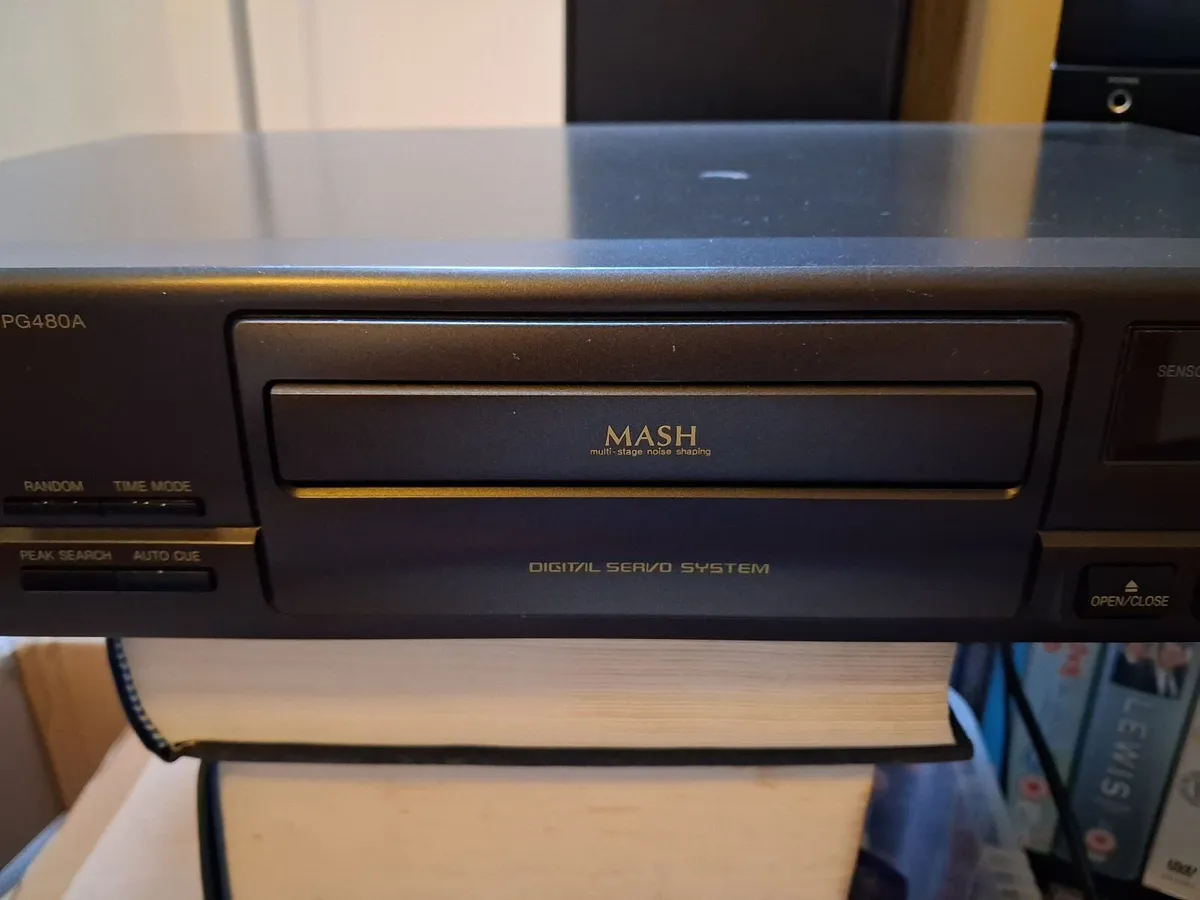 Technics cd players pg480a and 490 - Image 1