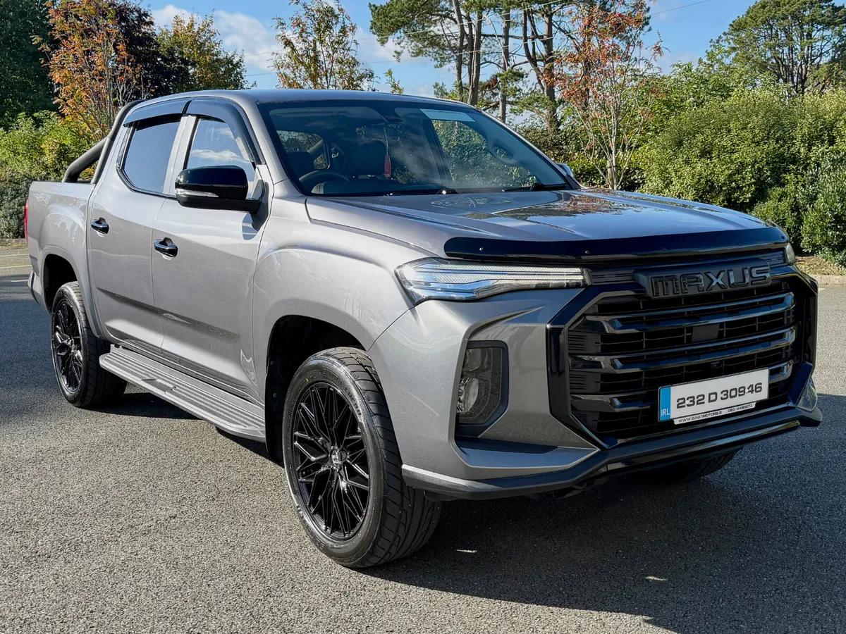 2023 Maxus T90 EV Elite Black Edition - Image 1