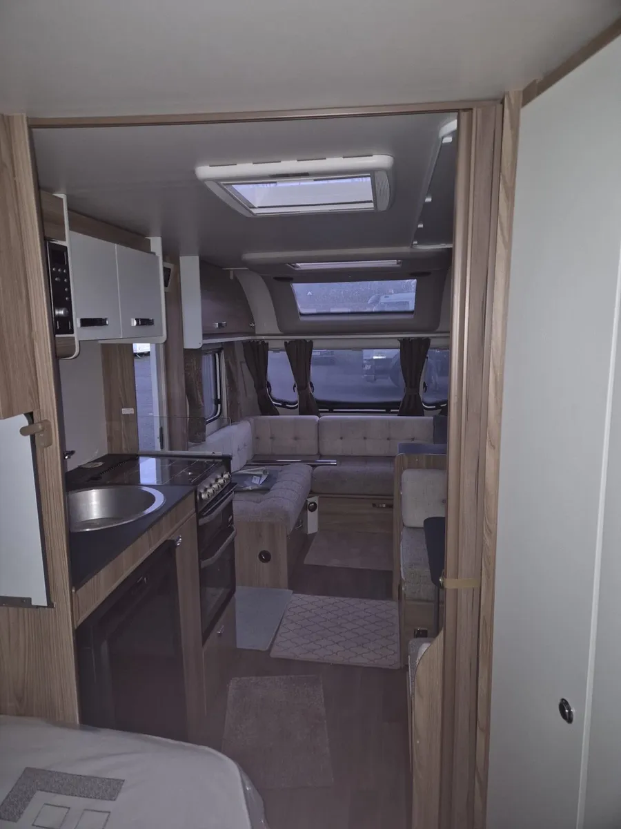 Swift sprite 6 berth fixed bedroom 2022 - Image 4