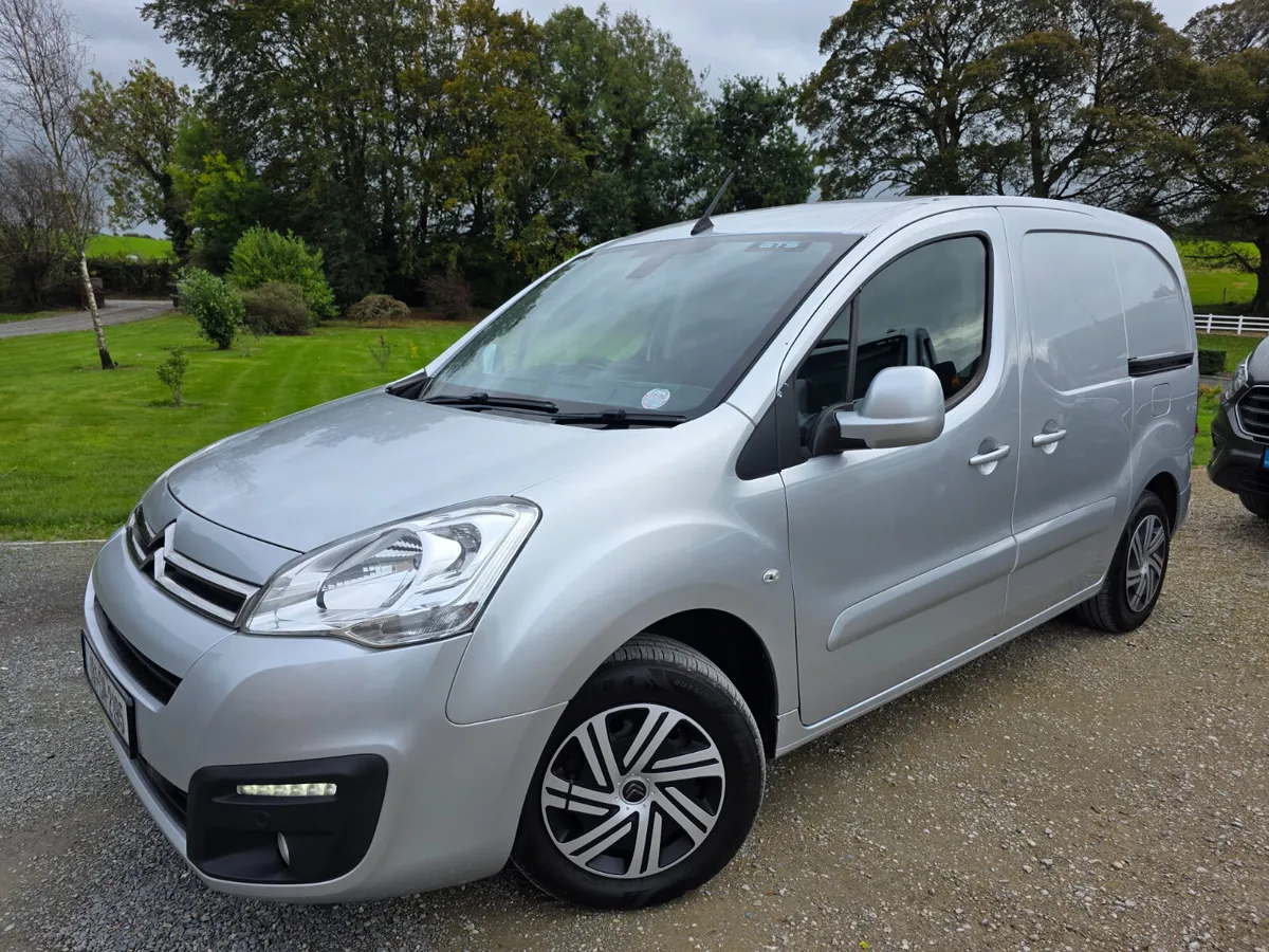 2018 Citroën Berlingo Automatic - Image 2