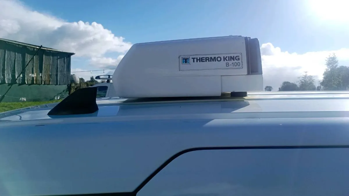 Thermo king b 100 fridge unit for transit connect - Image 1