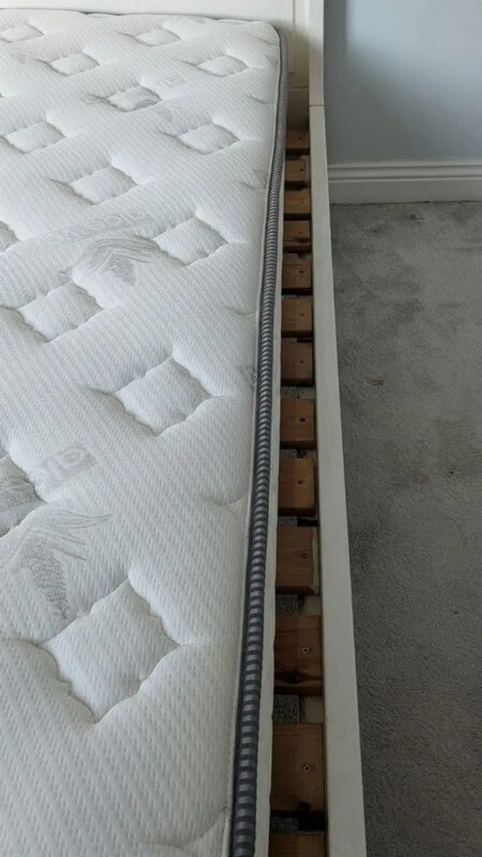 Kind Size White Sleigh Bed - Image 3