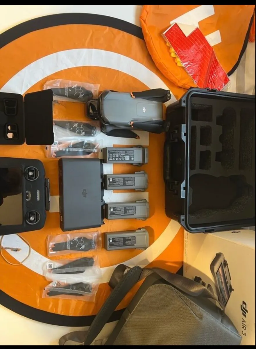 Dji air 3 as new - Image 1