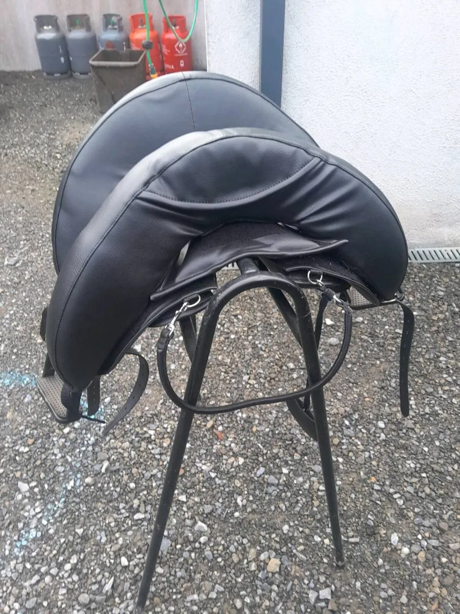 Inky Dinky Saddle - Image 4