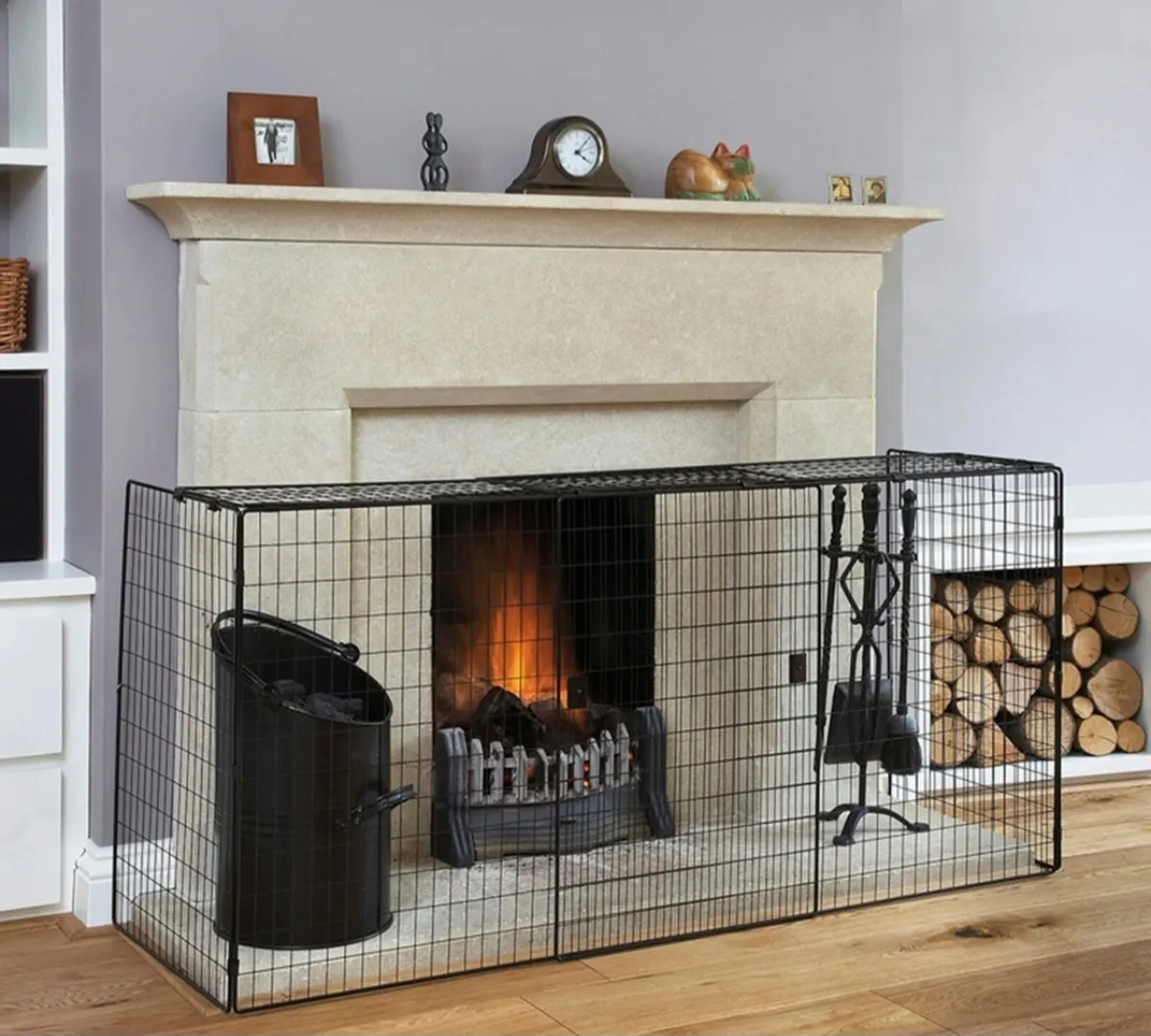 Extendable firegaurd - Image 1