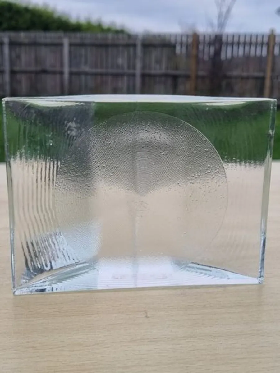 Glass bas-relief Scandinavian art glass - Image 1