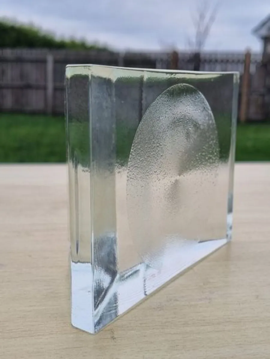Glass bas-relief Scandinavian art glass - Image 2