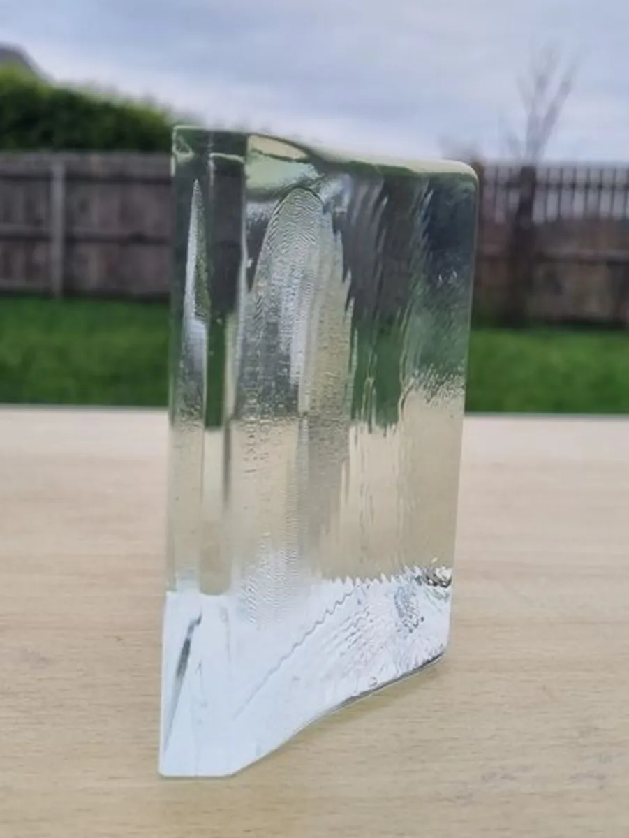 Glass bas-relief Scandinavian art glass - Image 4