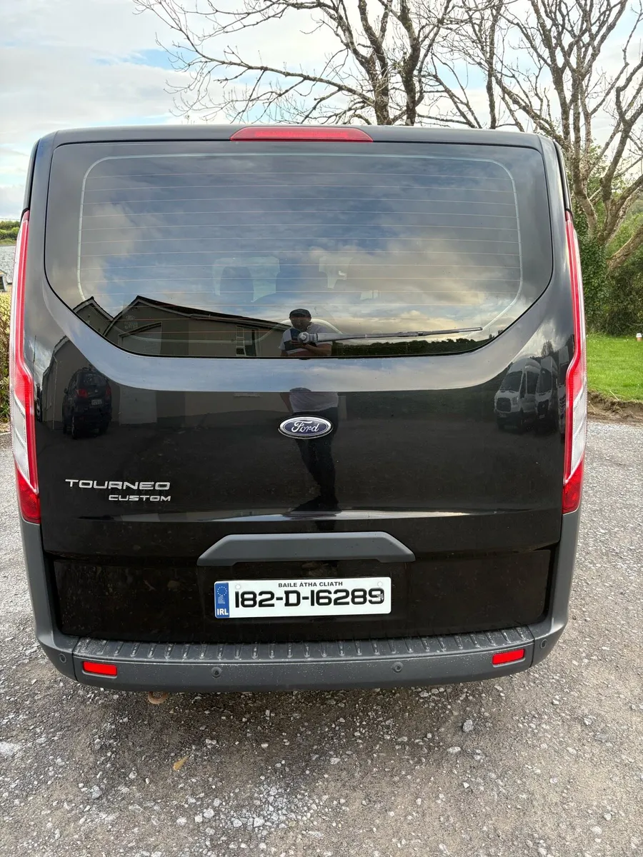 Ford Tourneo - Image 4