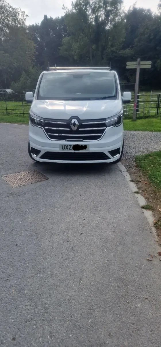 Renault Trafic 2023 - Image 1