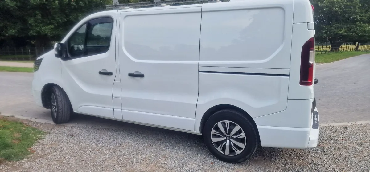 Renault Trafic 2023 - Image 4