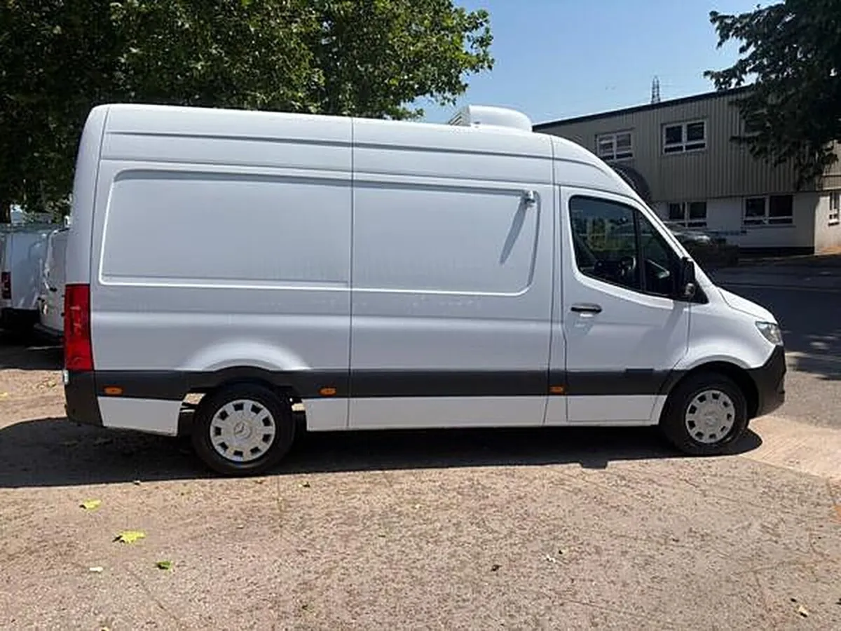 2022 Mercedes-Benz Sprinter Refrigerated Van - Image 1