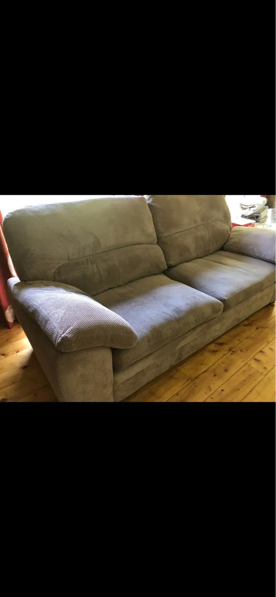 3 seater sofa - Image 1