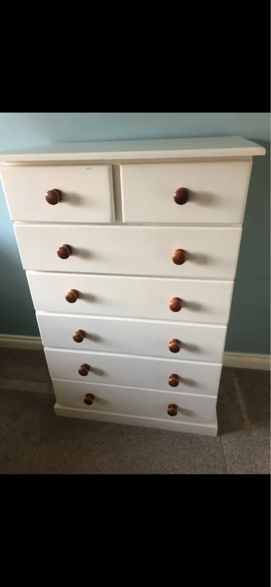 White chest of drawers - Image 2